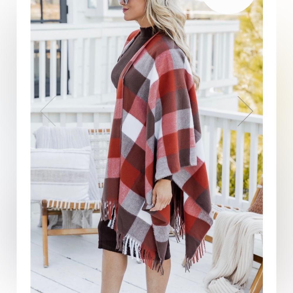 {Pink Lily} Women’s Plaid Poncho - NWT - Picture 3 of 6